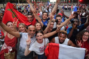 凯尔特人豪赌6换1追顶级内线