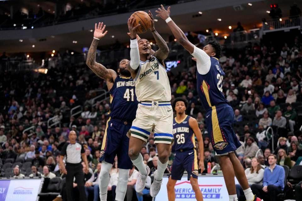 从赛前密尔沃基雄鹿调整名单以备CBA季后赛到金州勇士转会期止住颓势，北京国安围绕欧篮联战术微调的简单介绍